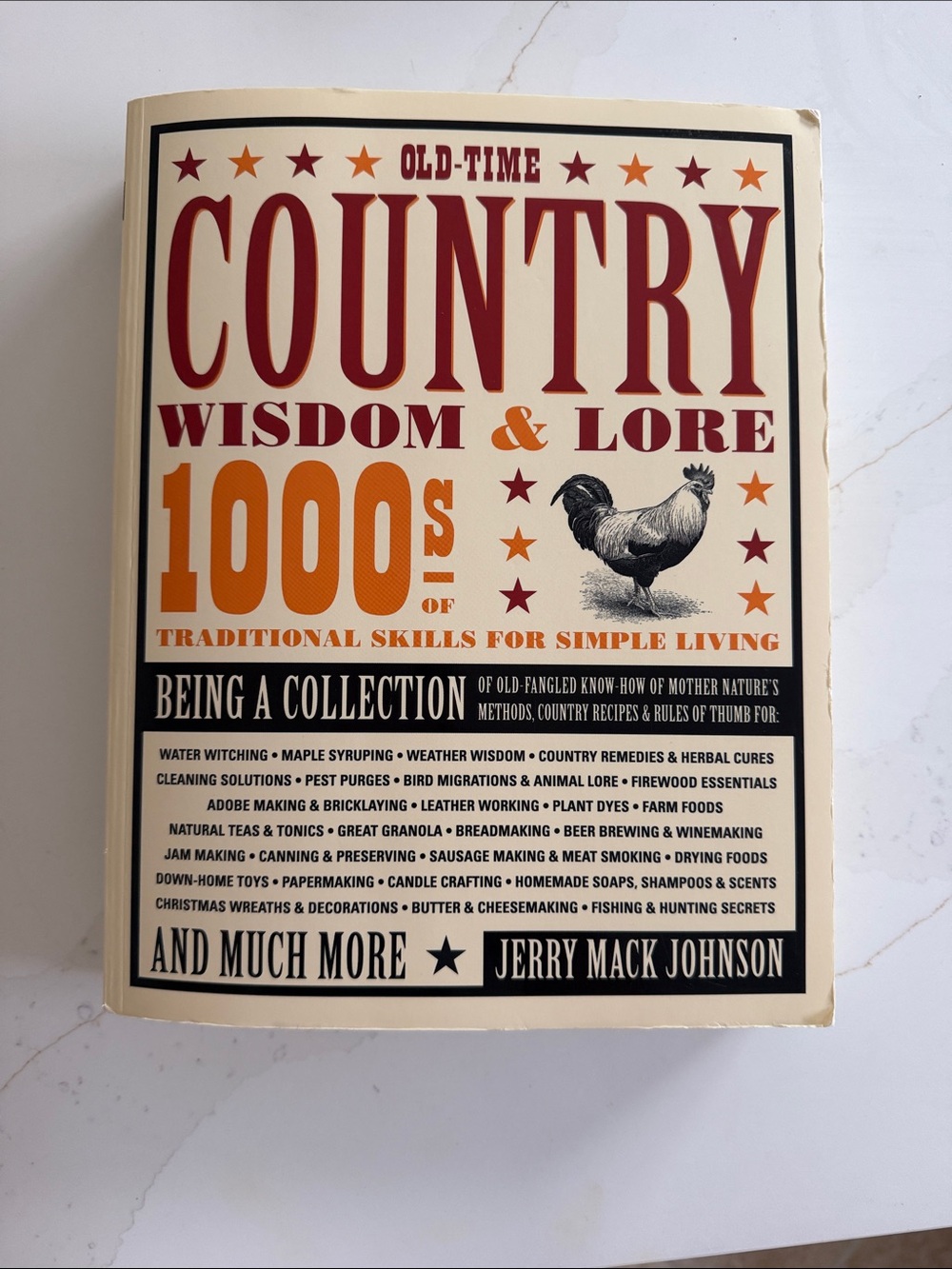 Country Wisdom & Lore Book - like new